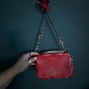 MICHAEL KORS RED PURSE